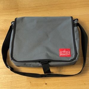 Manhattan Portage Deluxe Computer Bag 15 inch
